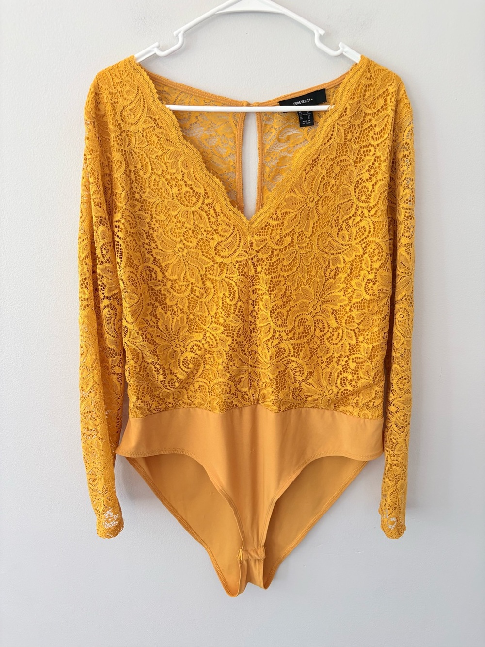 Forever 21+ Women’s 2X Lace Gold Yellow Bodysuit Long Sleeve Sheer Arms & Back